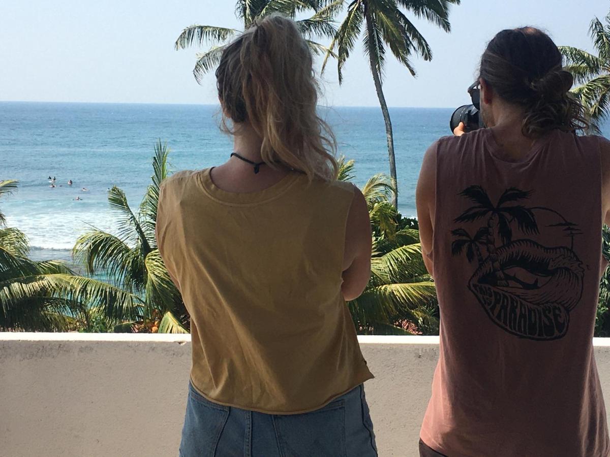 Ruma Surf Hotel Ahangama Buitenkant foto