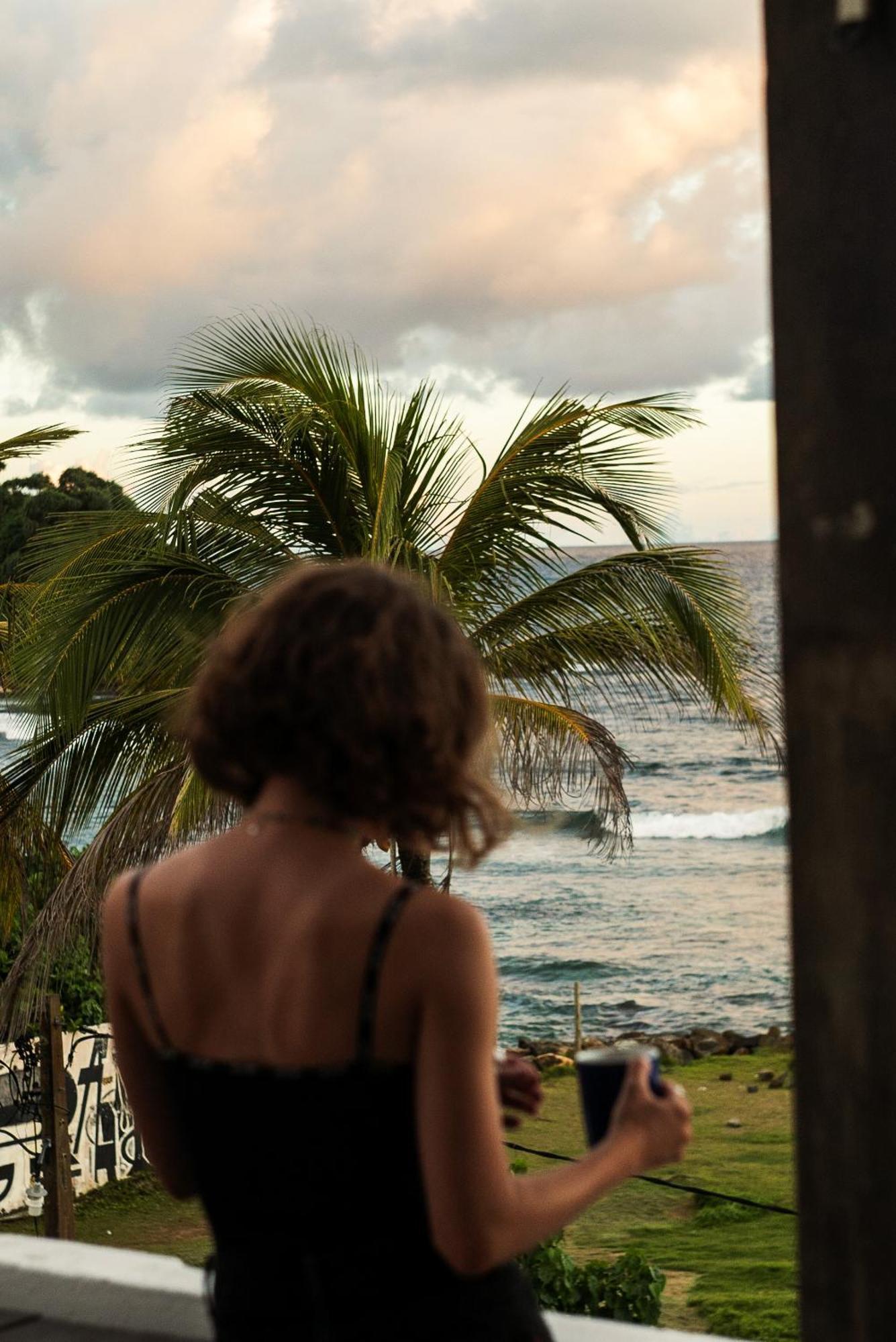 Ruma Surf Hotel Ahangama Buitenkant foto