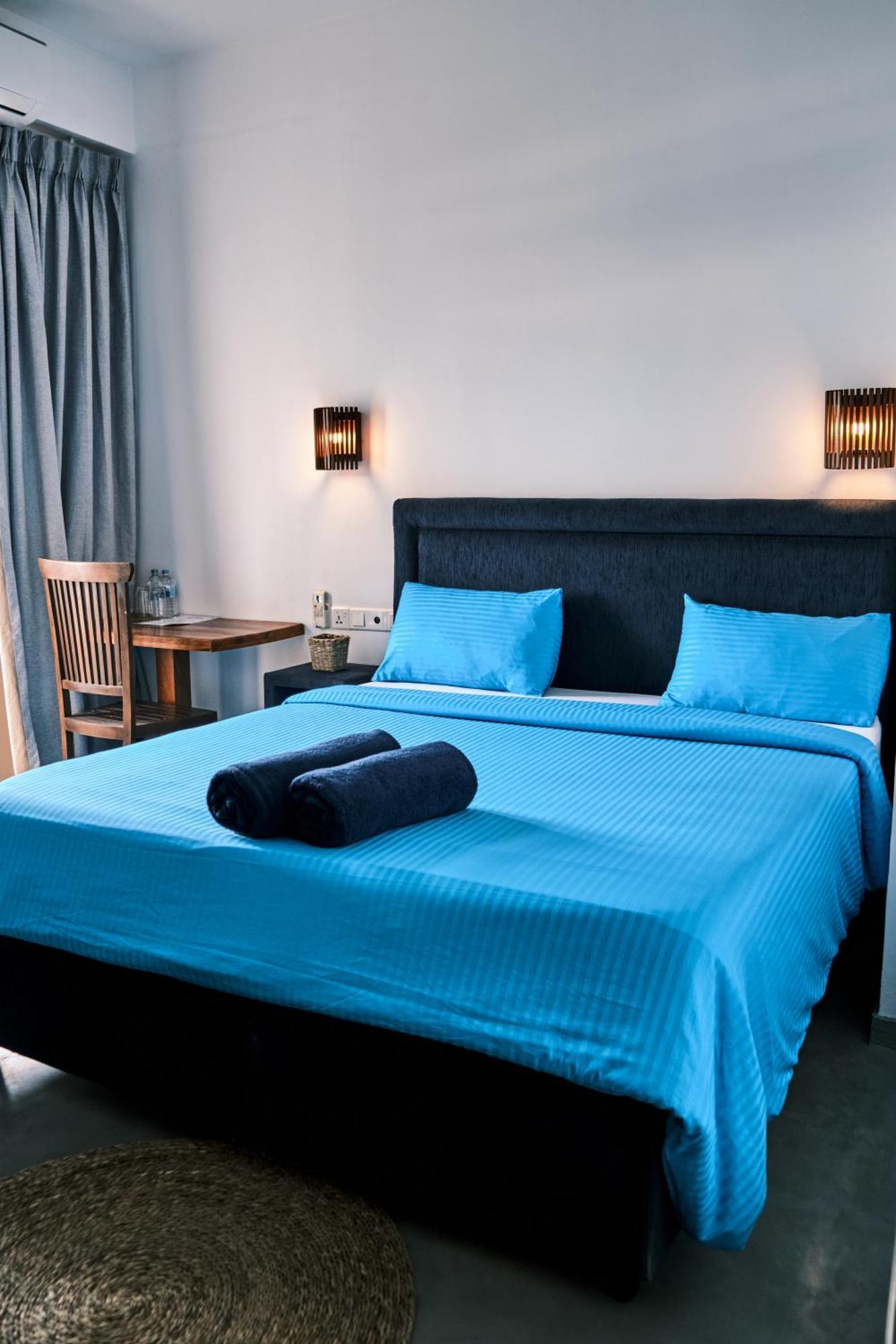 Ruma Surf Hotel Ahangama Buitenkant foto