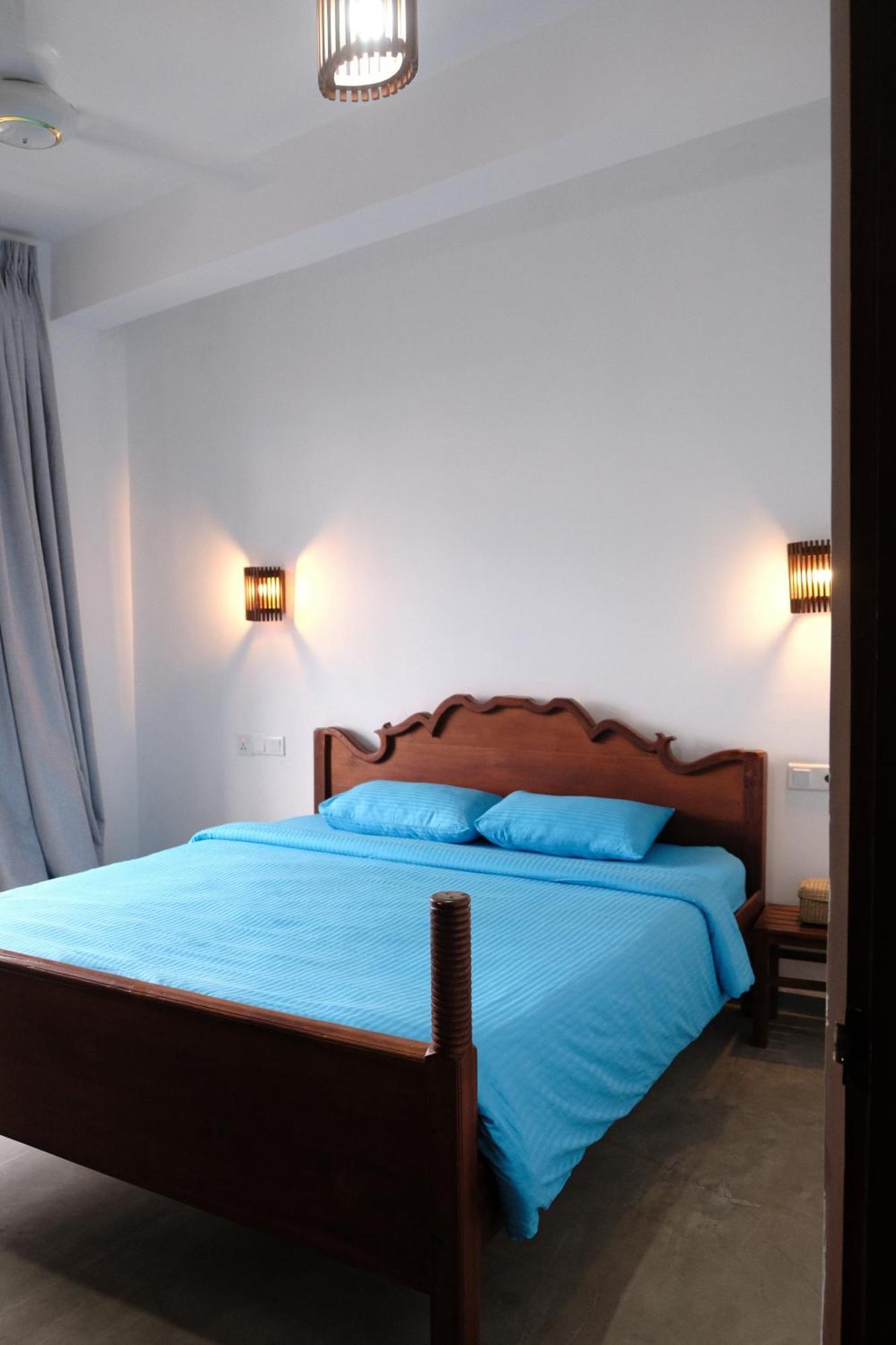 Ruma Surf Hotel Ahangama Buitenkant foto