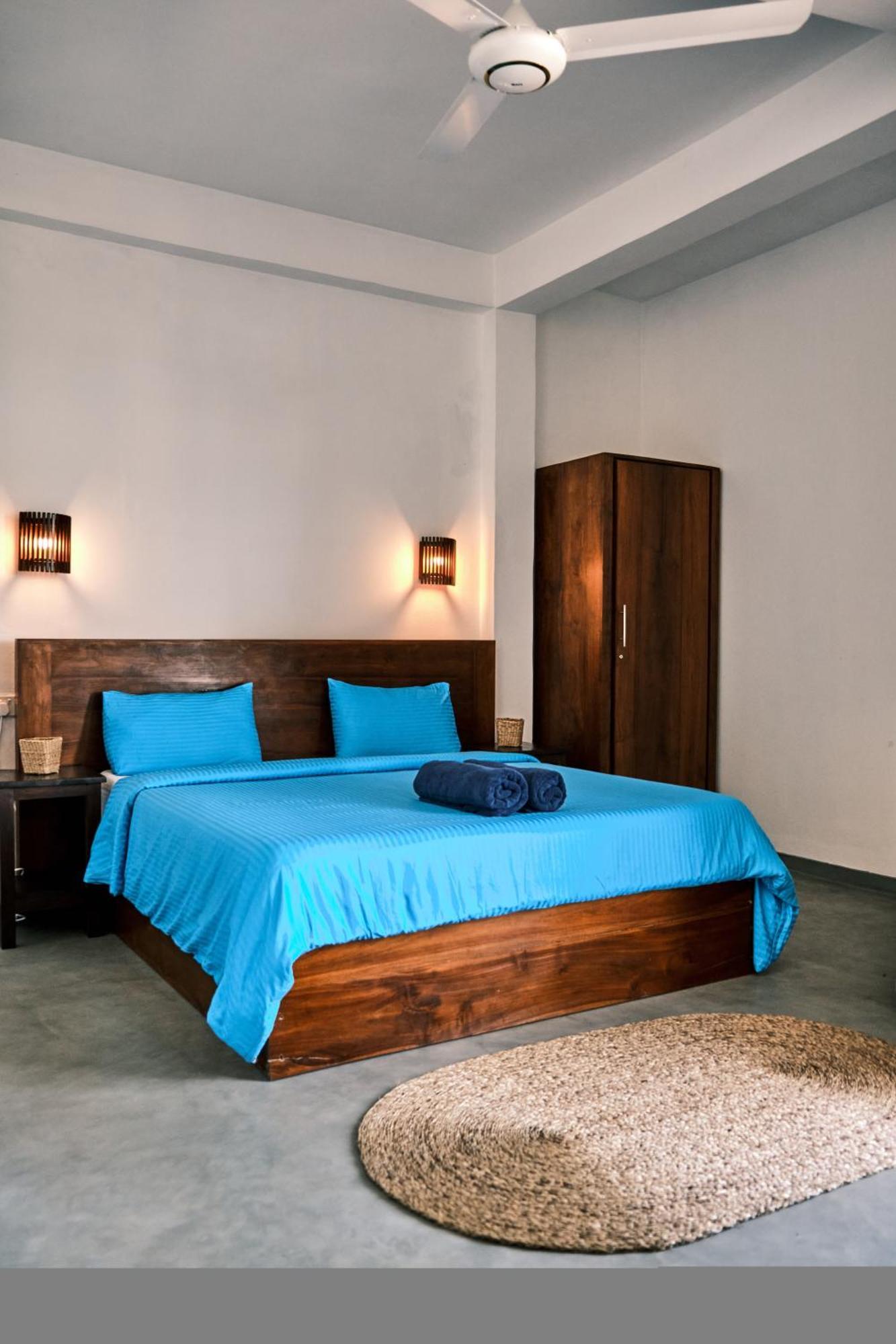 Ruma Surf Hotel Ahangama Buitenkant foto